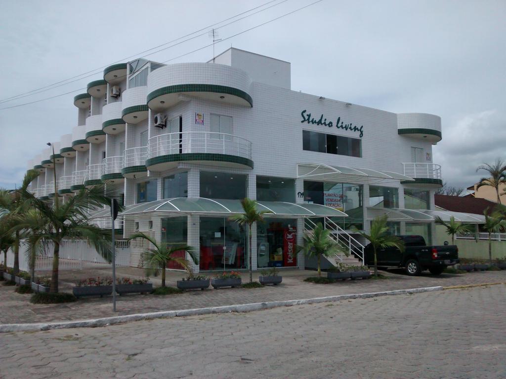 Residencial Studio Living Apartment Guaratuba Exterior photo
