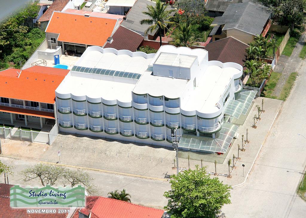Residencial Studio Living Apartment Guaratuba Exterior photo