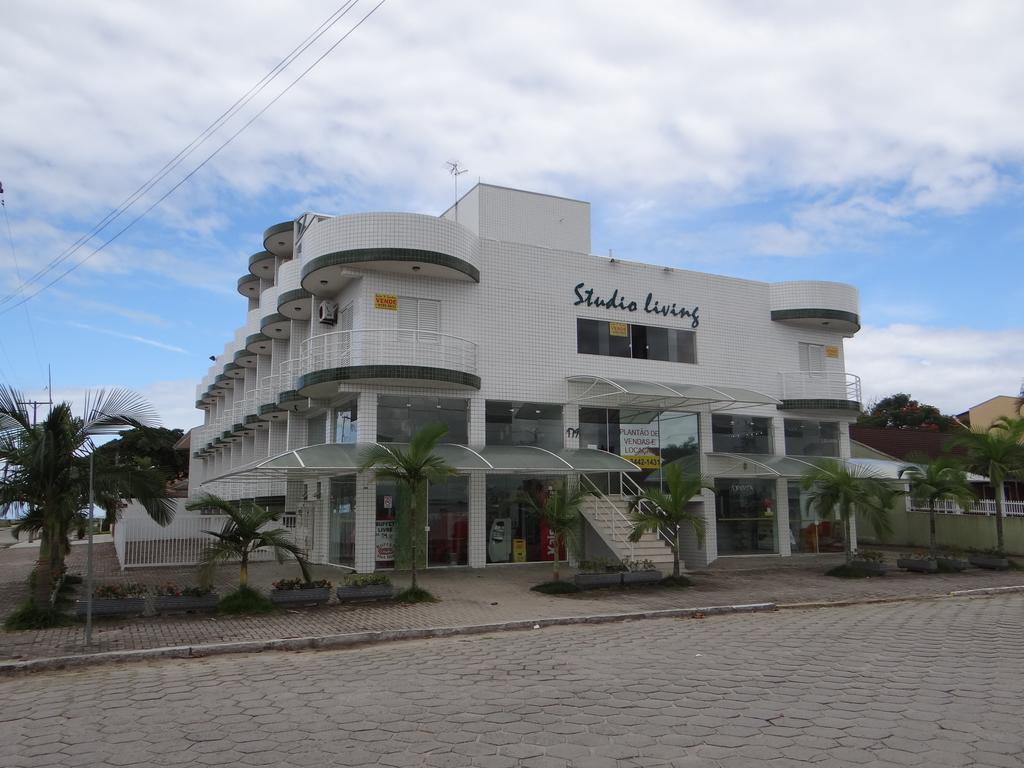 Residencial Studio Living Apartment Guaratuba Exterior photo